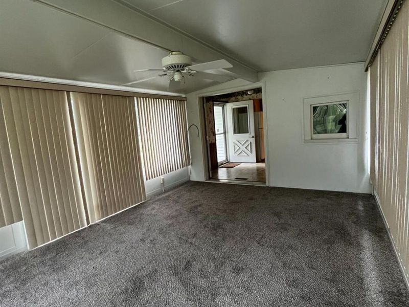 404 E Maple Street, Clyde, OH 43410 Photo 21