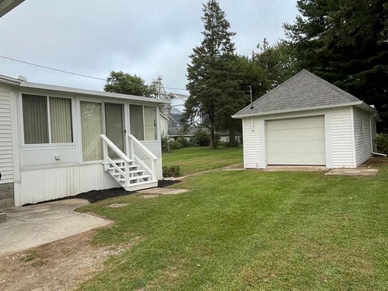 404 E Maple Street, Clyde, OH 43410 Photo 29