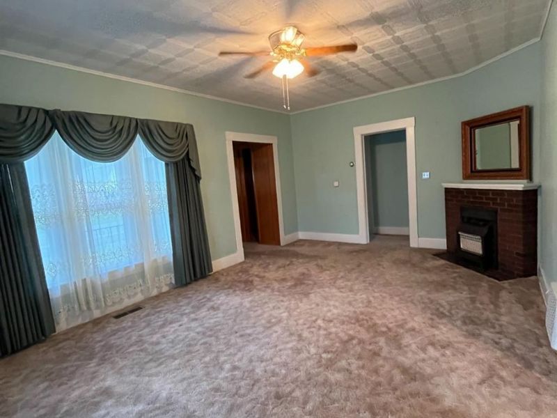404 E Maple Street, Clyde, OH 43410 Photo 4