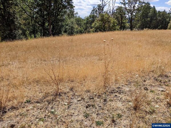 3868 NW Goldfinch Dr, Corvallis, OR 97330