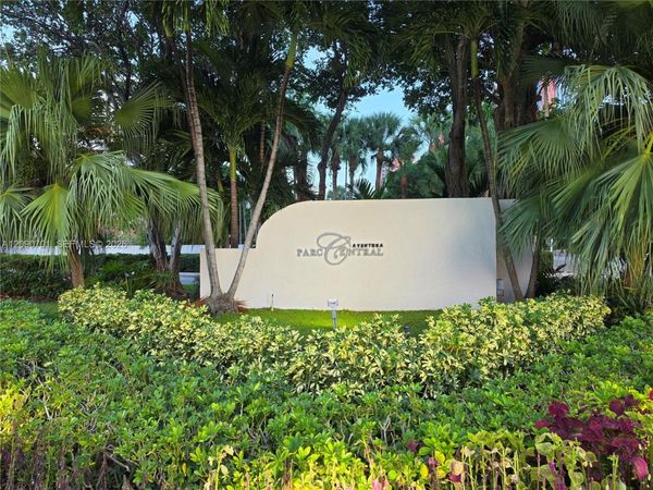 3300 NE 191st St , Unit 608, Aventura, FL 33180