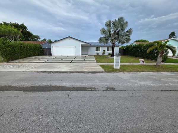 26230 SW 130th Ave , Homestead, FL 33032