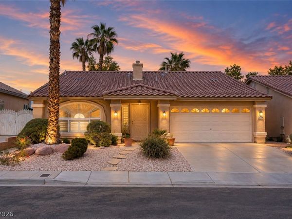 9704 Driftwood Island Court, Las Vegas, NV 89148