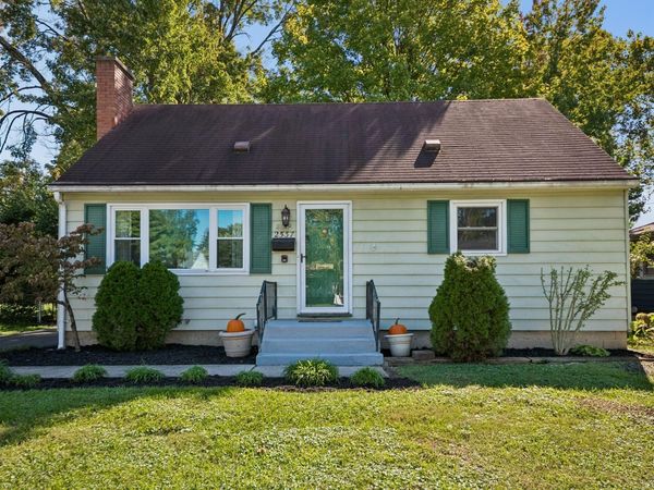 2537 Shrewsbury Road, Columbus, OH 43221