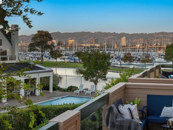 11 REGULUS CT , Alameda, CA 94501