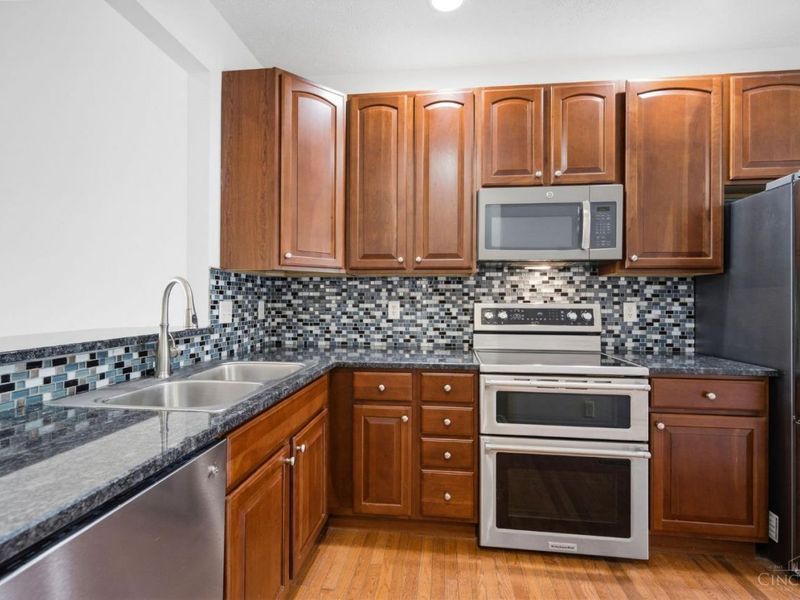 7515 Ribbon Falls Lane, Deerfield Township, OH 45039 Photo 9