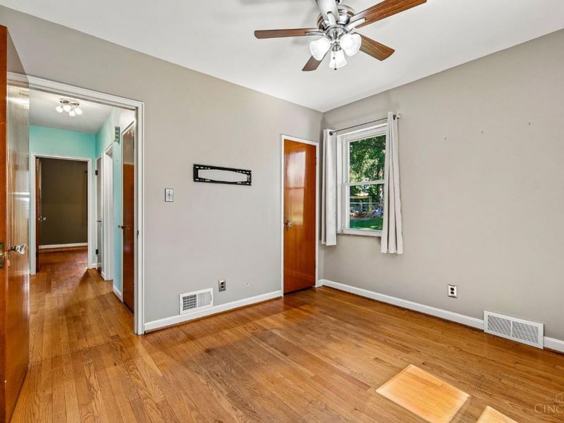 372 Greenwell Avenue, Delhi Township, OH 45238 Photo 17