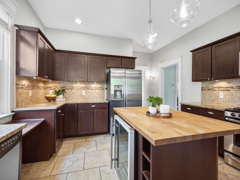 2830 Madison Road, Cincinnati, OH 45209 Photo 10