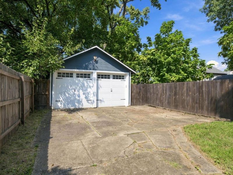 2830 Madison Road, Cincinnati, OH 45209 Photo 44