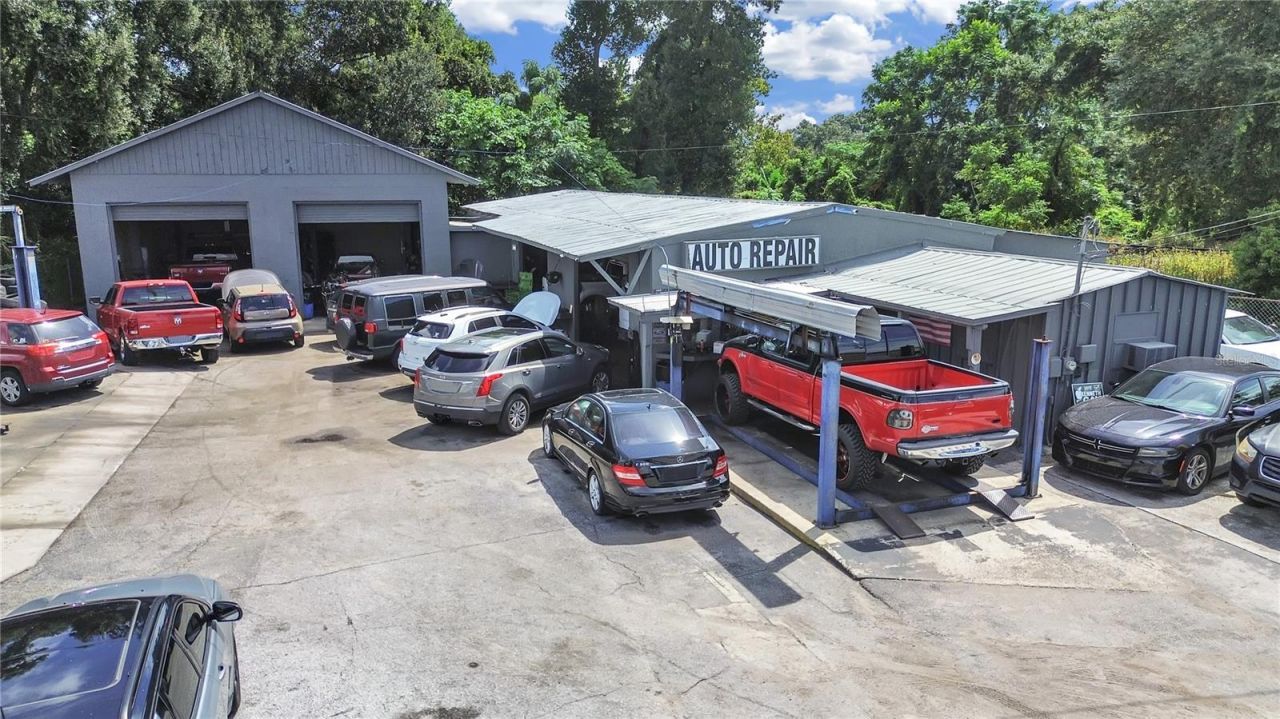 1814 S Parsons Avenue, Seffner, FL 33584 Photo