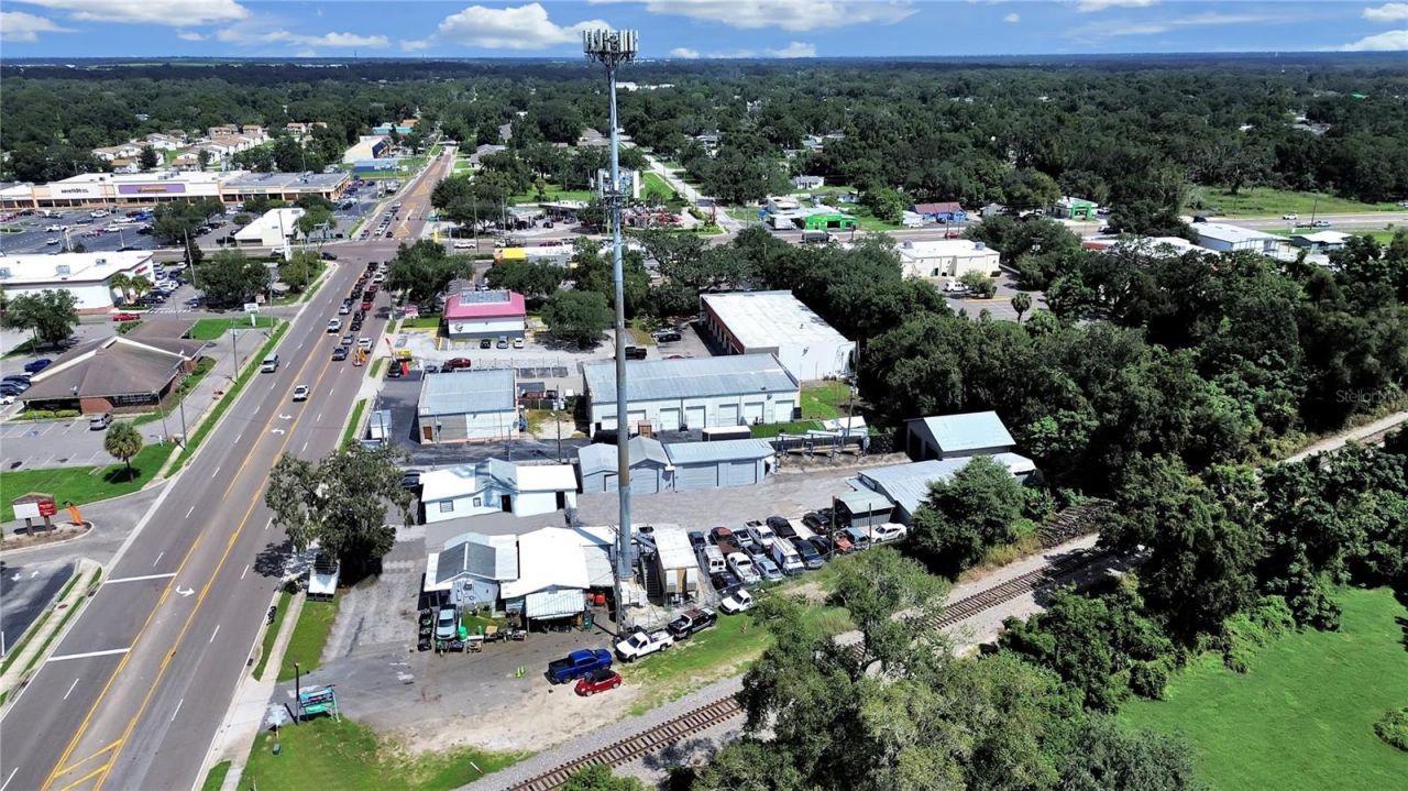 1814 S Parsons Avenue, Seffner, FL 33584 Photo