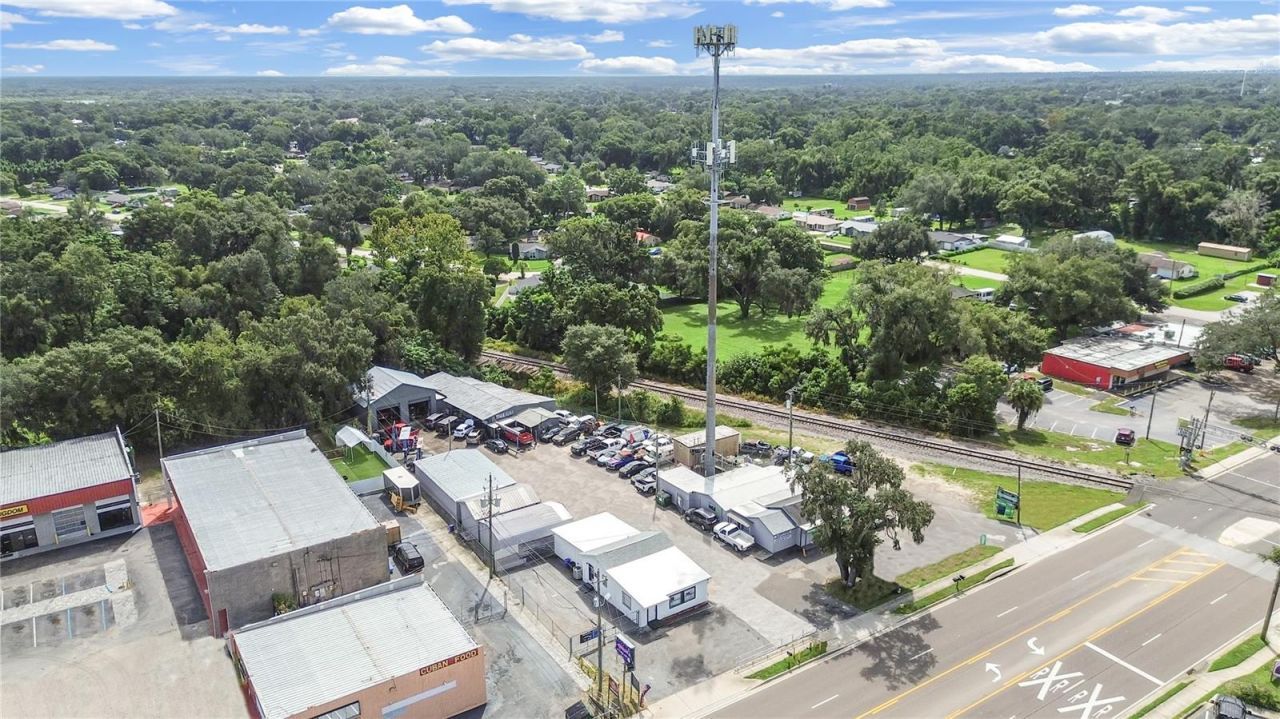1814 S Parsons Avenue, Seffner, FL 33584 Photo