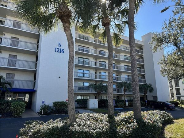 1316 PASADENA AVENUE S, Unit 202, SOUTH PASADENA, FL 33707