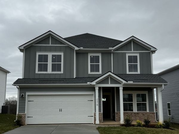 2376 Woodmeadow Dr, Clarksville, TN 37043