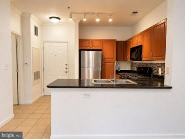 12958 CENTRE PARK CIRCLE, Unit 225, HERNDON, VA 20171