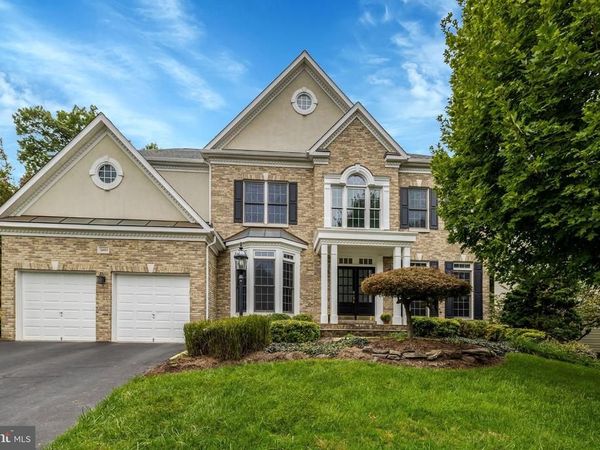12463 MEADOW HUNT DRIVE, FAIRFAX, VA 22033