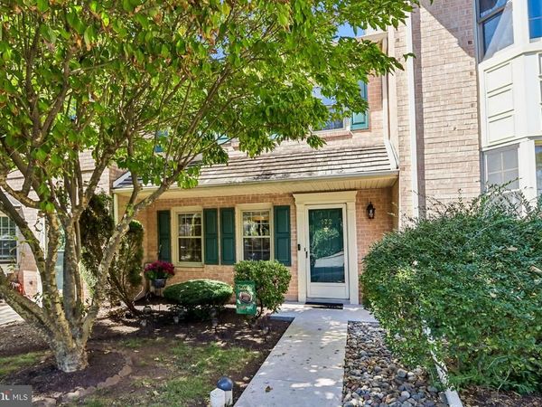 172 LAFAYETTE COURT, TRAPPE, PA 19426