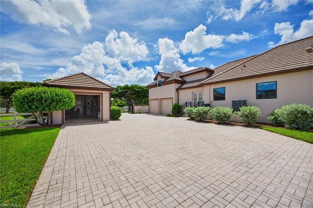 16371 Shenandoah Cir, Fort Myers, FL 33908 Photo