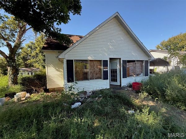 703 3rd Street , Marble Hill, MO 63764