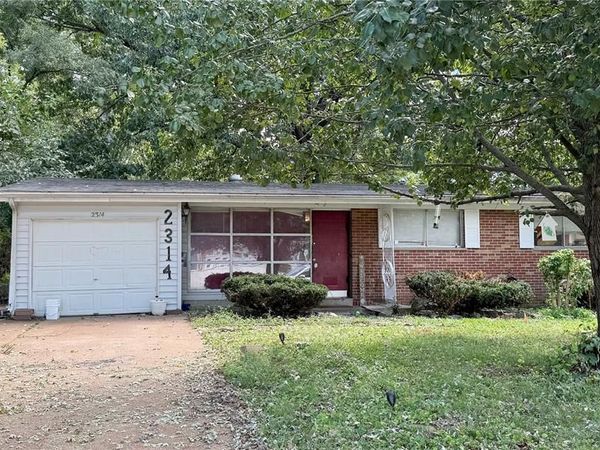 2314 Hudson Road , St Louis, MO 63136