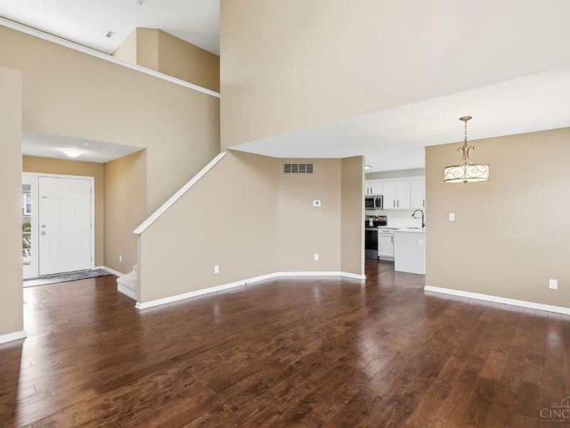 6439 Pinehurst Lane, Mason, OH 45040 Photo 9