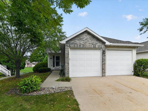 6322 Merritt Ridge, Madison, WI 53718
