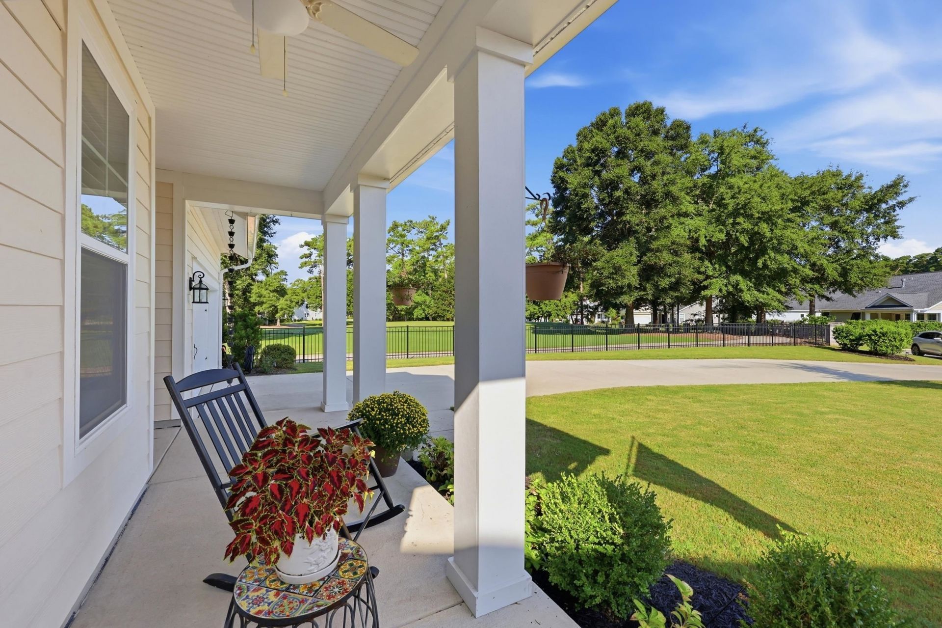 181 Champions Village Dr.  Photo 7