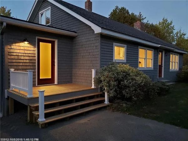 2052 Kennebec Road , Newburgh, ME 04444