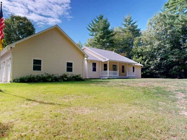 1 Admor Lane , Lisbon, ME 04252