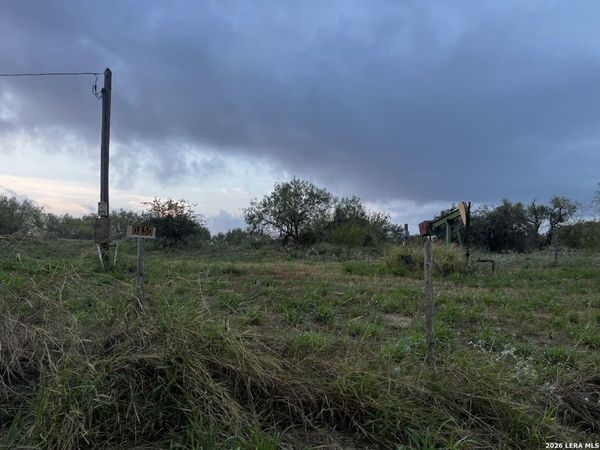 159 W WHITEWING DR, Somerset, TX 78069