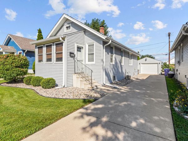 7207 39th Ave, Kenosha, WI 53142