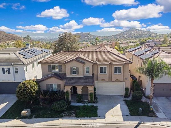 27307 Trefoil Street , Murrieta, CA 92562