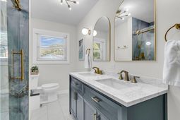 1011 Nottingham Drive photo 4