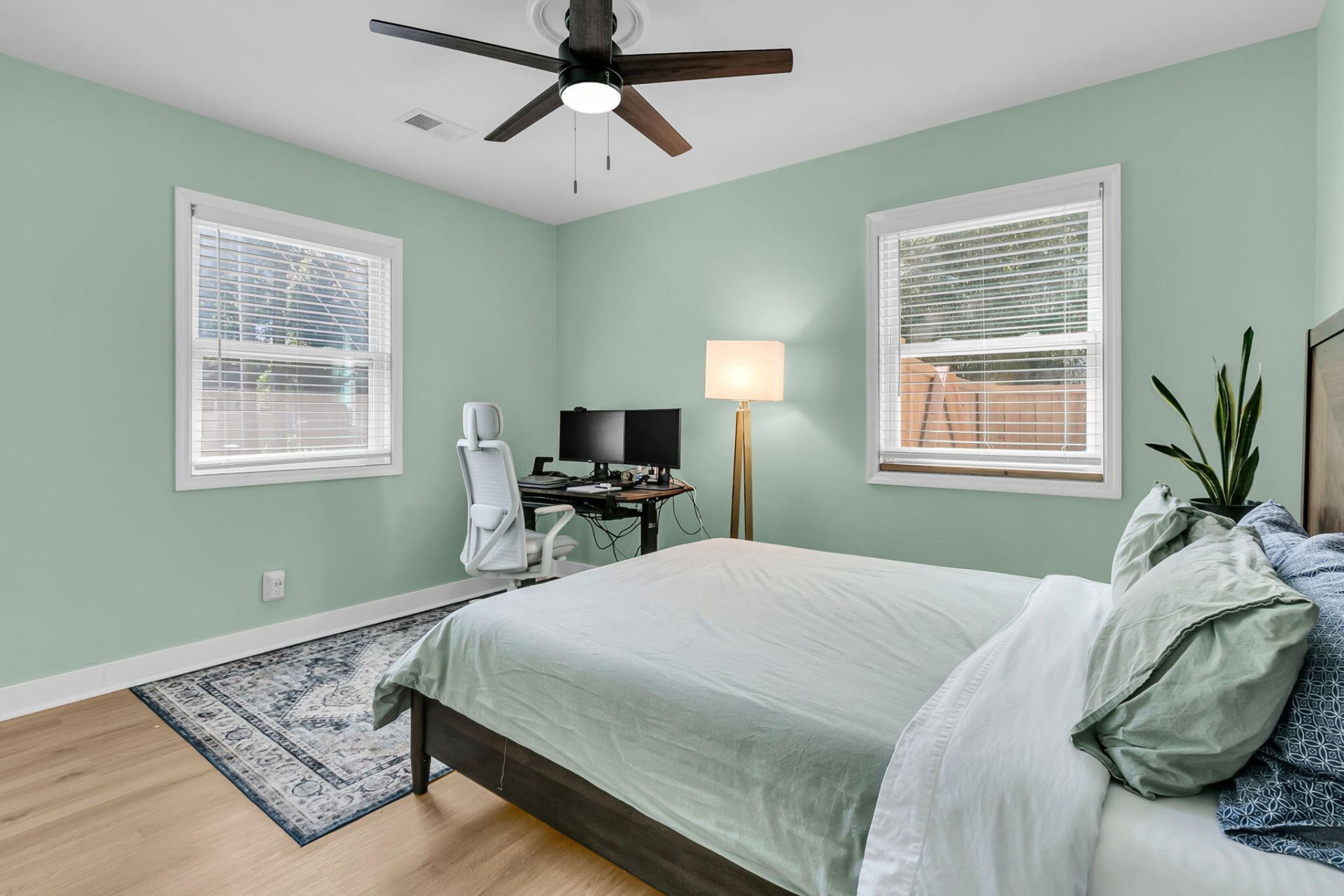 1011 Nottingham Drive Photo 23