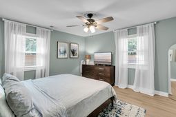 1011 Nottingham Drive photo 4