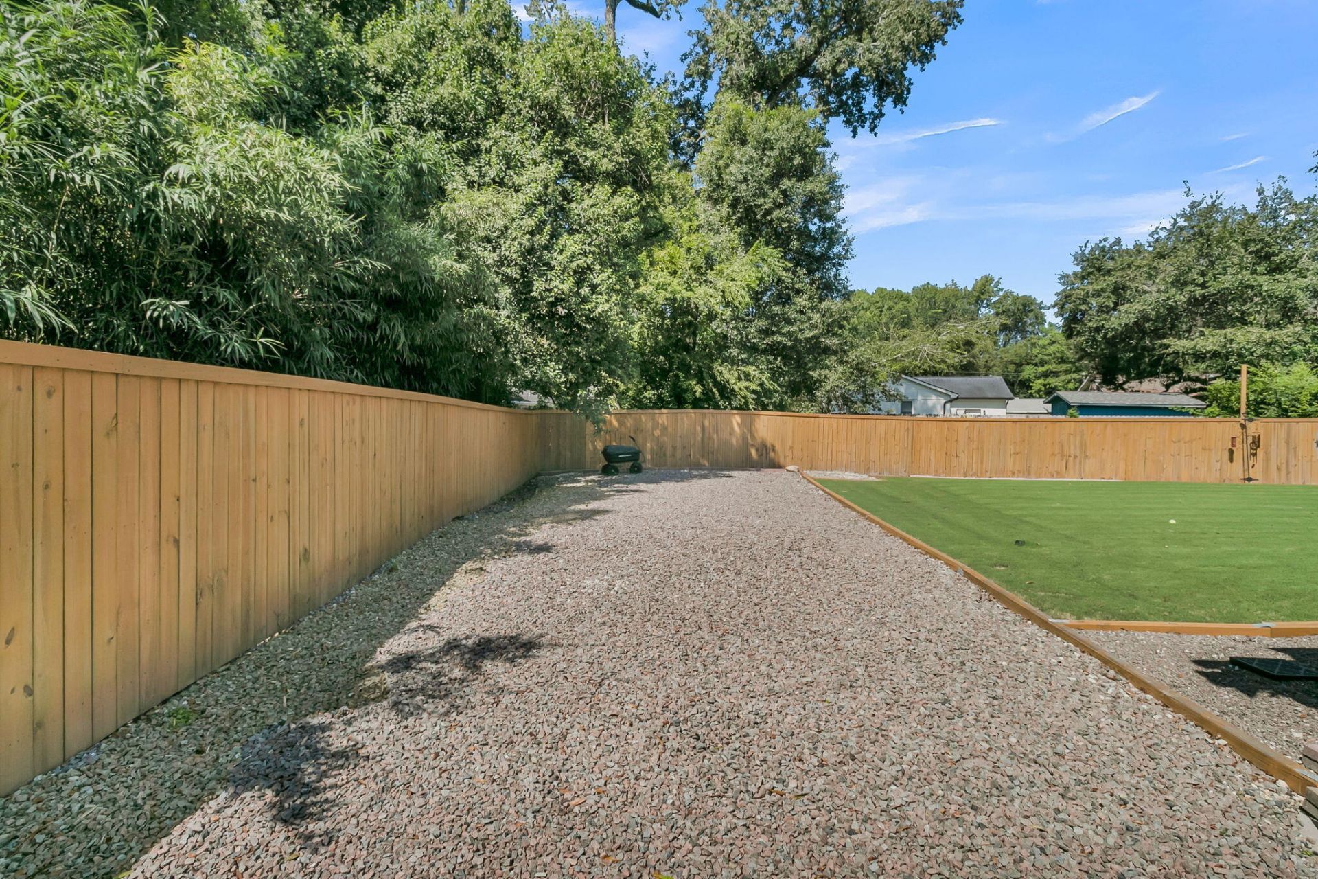 1011 Nottingham Drive Photo 33
