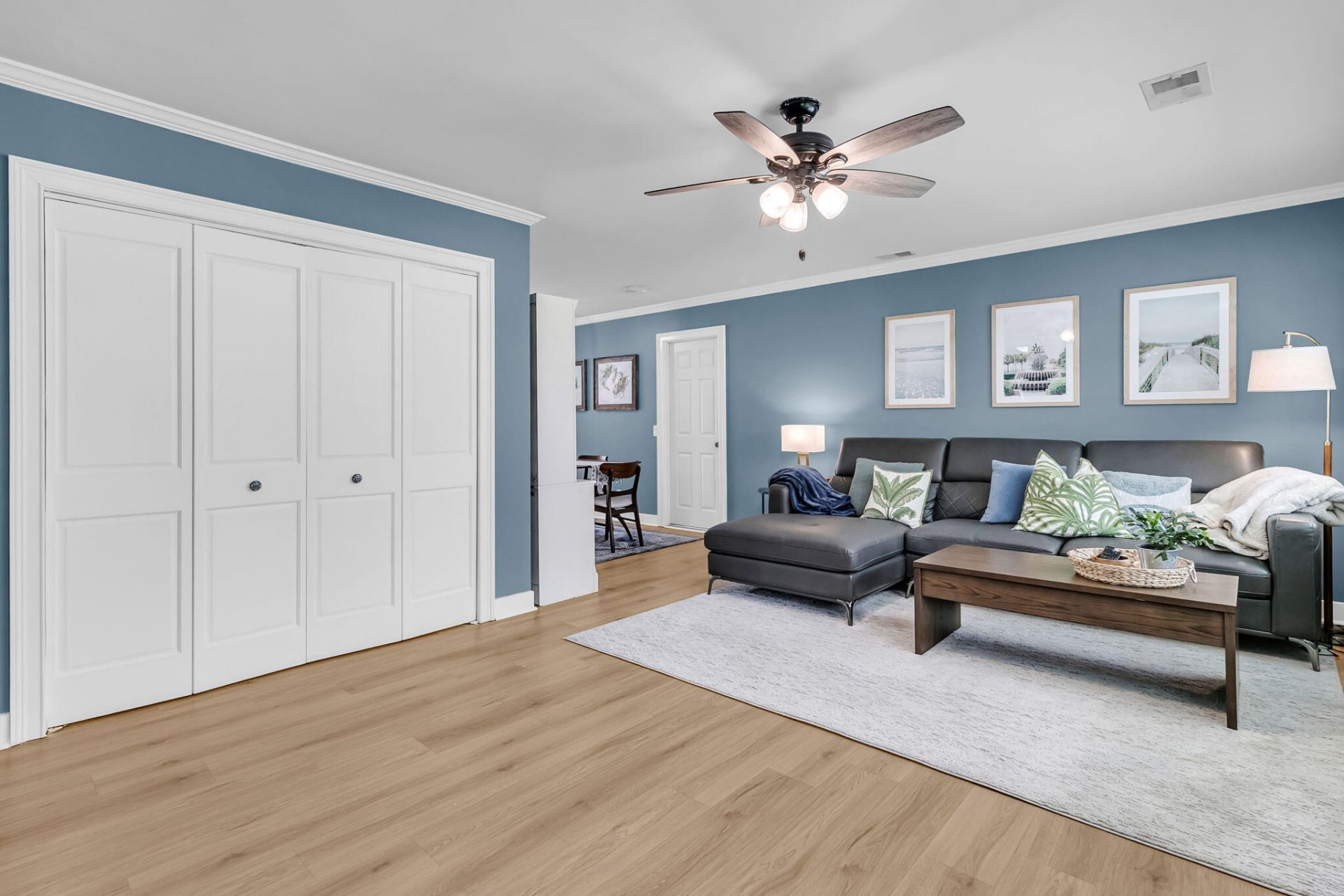1011 Nottingham Drive Photo 7