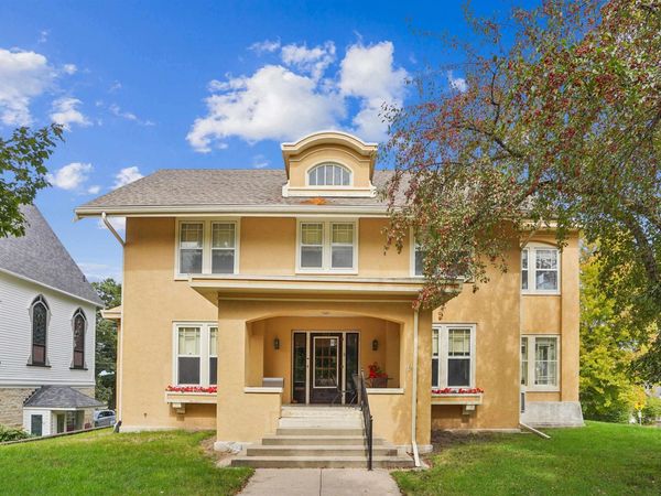 502 W Broadway Street, Decorah, IA 52101