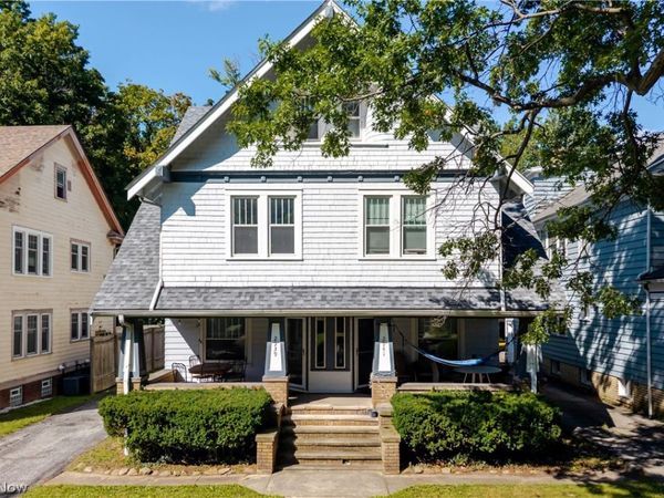 2939 E Derbyshire Road , Cleveland Heights, OH 44118