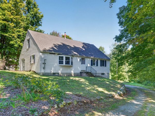 454 E Dunbarton Road, Goffstown, NH 03045
