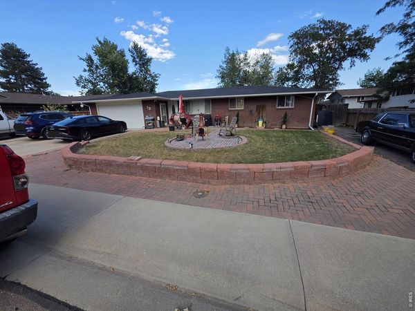 12 Huntington Ct, Longmont, CO 80503