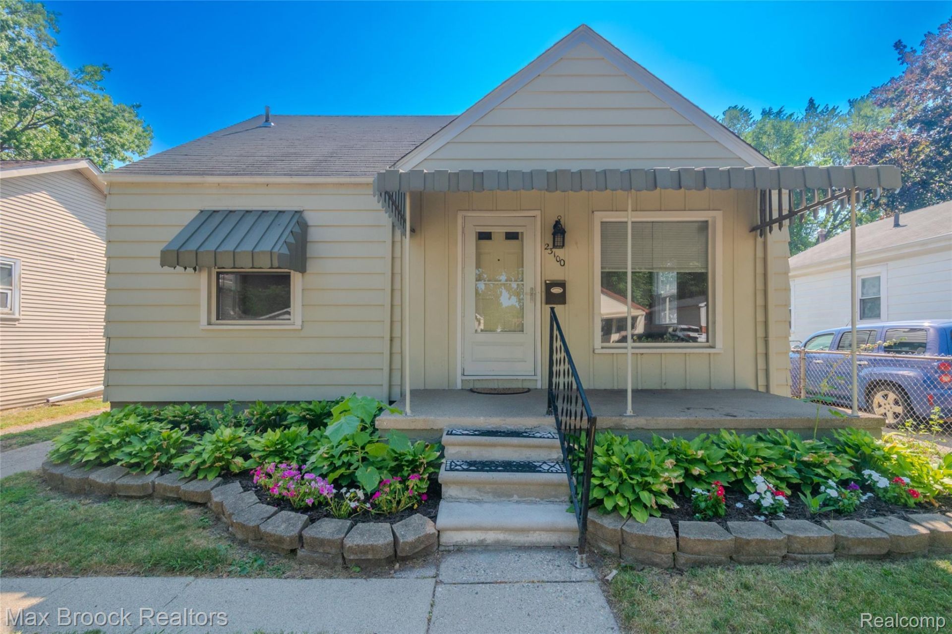 23100 Hoover Avenue, Hazel Park, Mi 48030 Main Photo