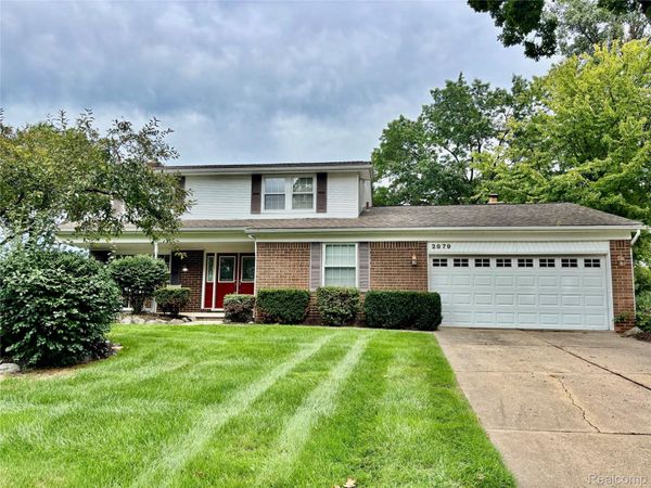 2879 Walmsley Circle Drive, Orion Township, Mi 48360