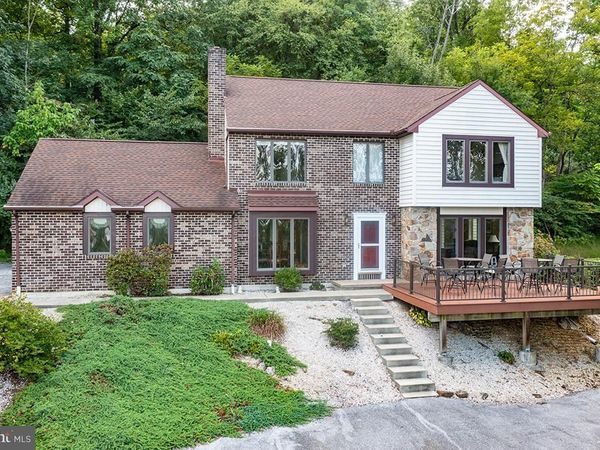 400 WALNUT ROAD, BIRDSBORO, PA 19508
