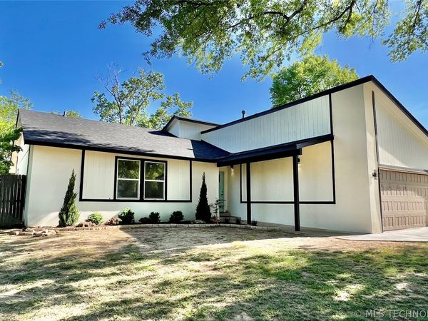 824 W Waco Place , Broken Arrow, OK 74011