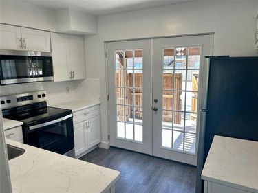 3616 Parkridge Drive, Unit 108, Dallas, TX 75234