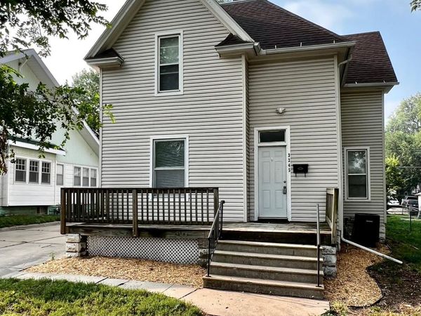 3245 S Street, Lincoln, NE 68503