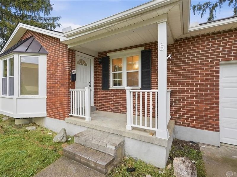 5 Marchester Drive, Kettering, OH 45429 Photo 2