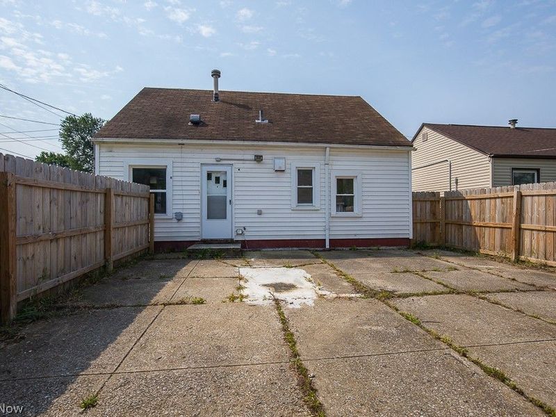 12600 Sprecher Avenue, Cleveland, OH 44135 Photo 29
