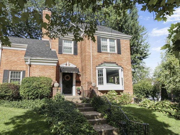413 N High Street , Lancaster, OH 43130
